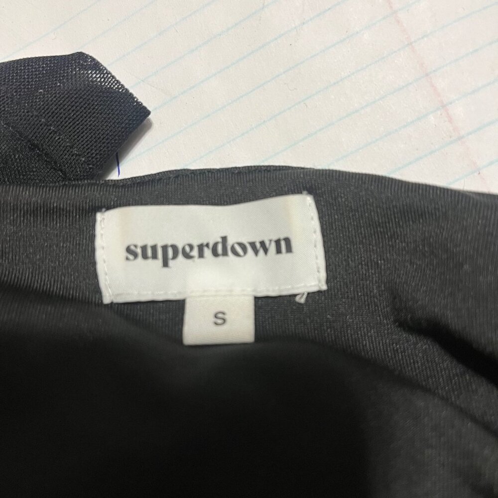 SUPERDOWN Katherine Hook and Eye Top Size Small - Picture 4 of 9